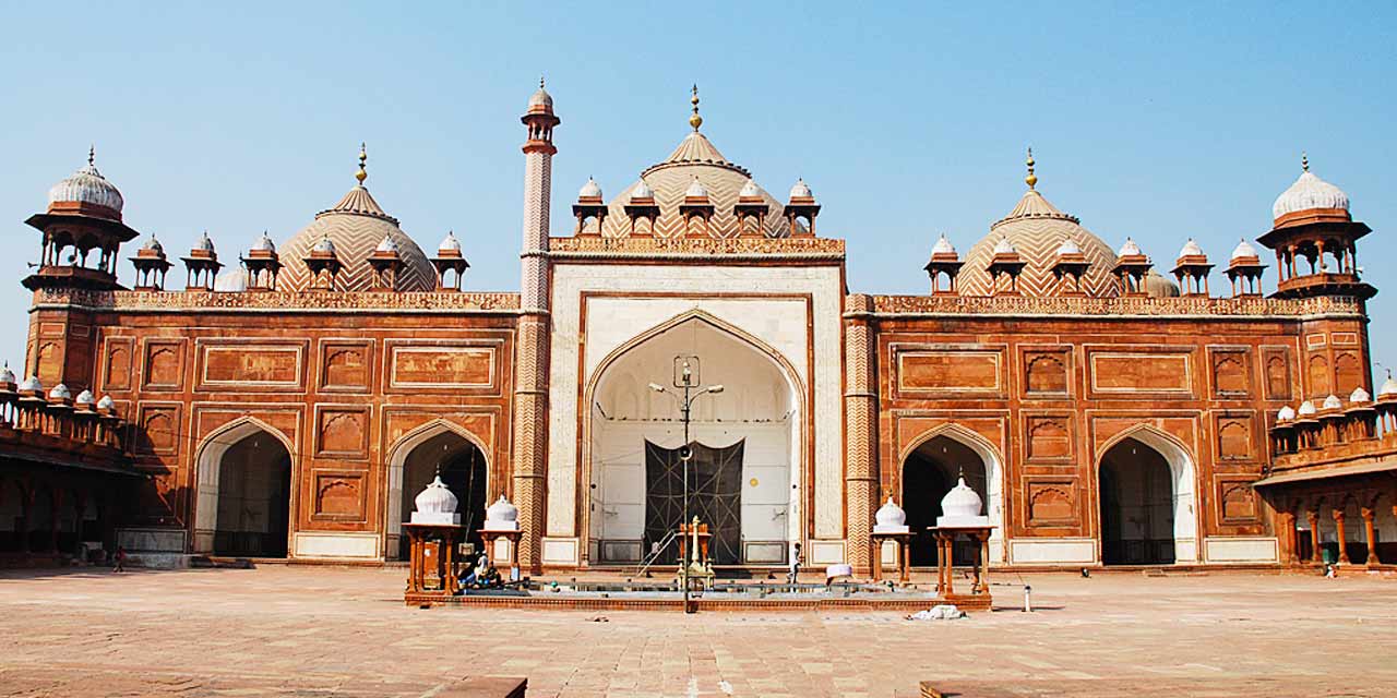 Jama Masjid Agra (Timings, History, Entry Fee, Images, Built by & Information) - Agra Tourism 2022